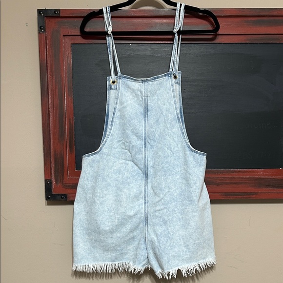 aerie Light Wash Denim Short Overalls - Picture 4 of 7